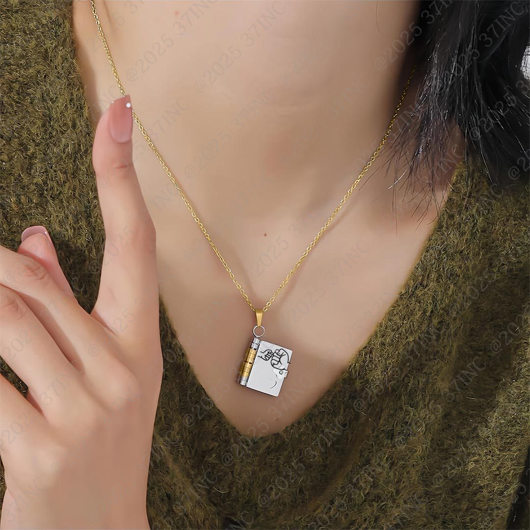 Mi Nieto - Collar Libro “Con Amor, Fe Y Fuerza”