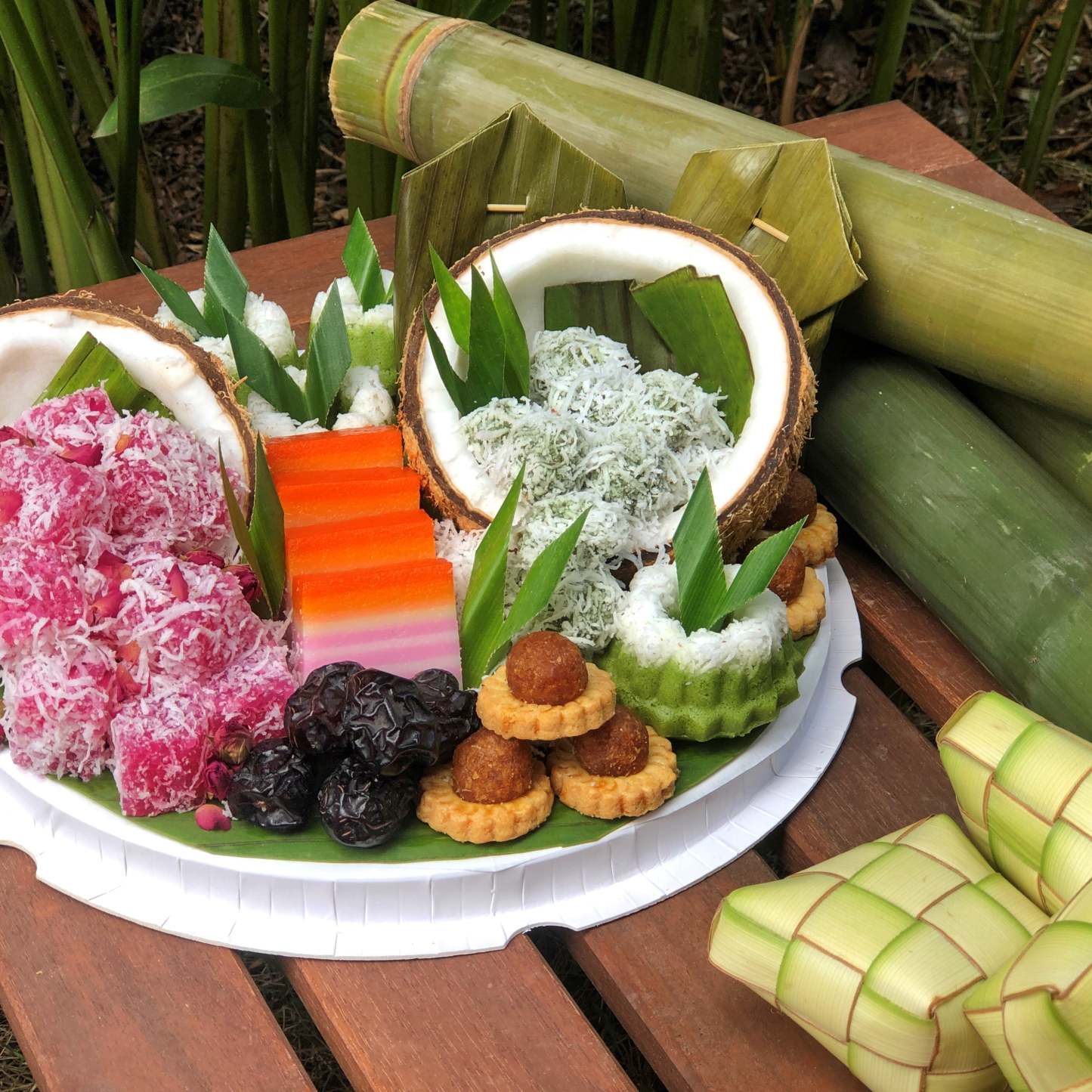 Riang Raya Kuih Platter