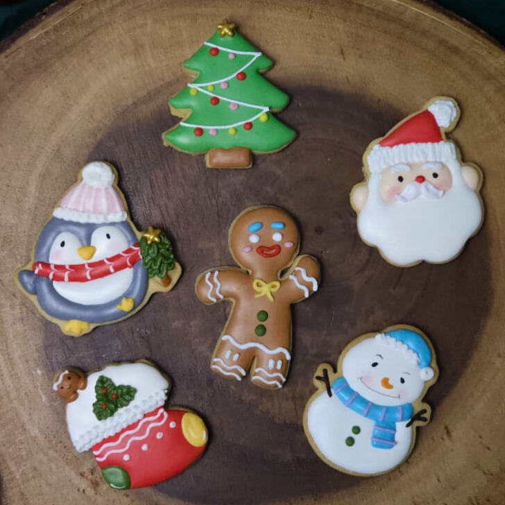 Signature Chocolate & Berries Box