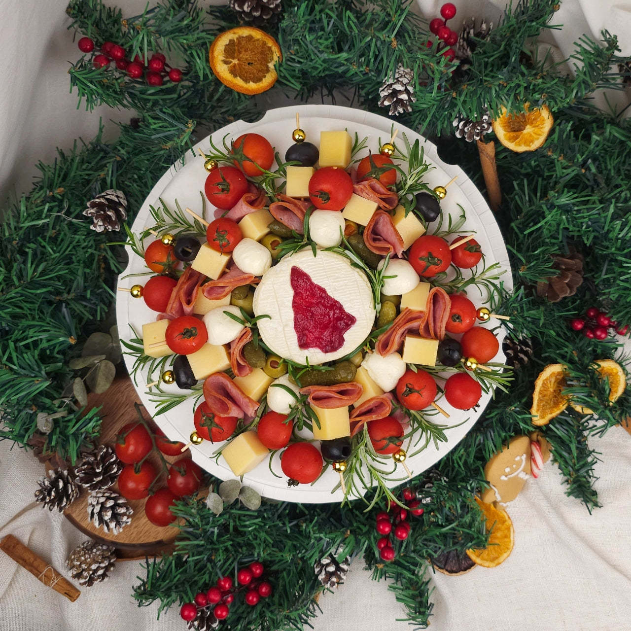 Christmas '25 Charcuterie Wreath