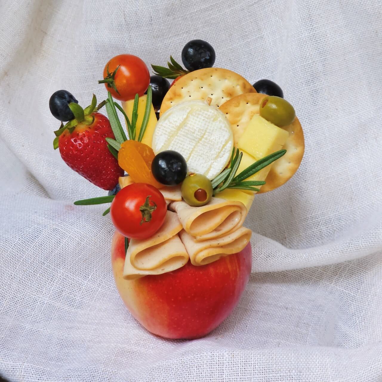 Grazing Apple-cuterie