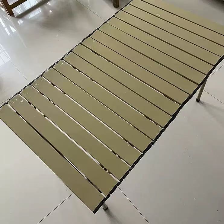 蛋捲桌