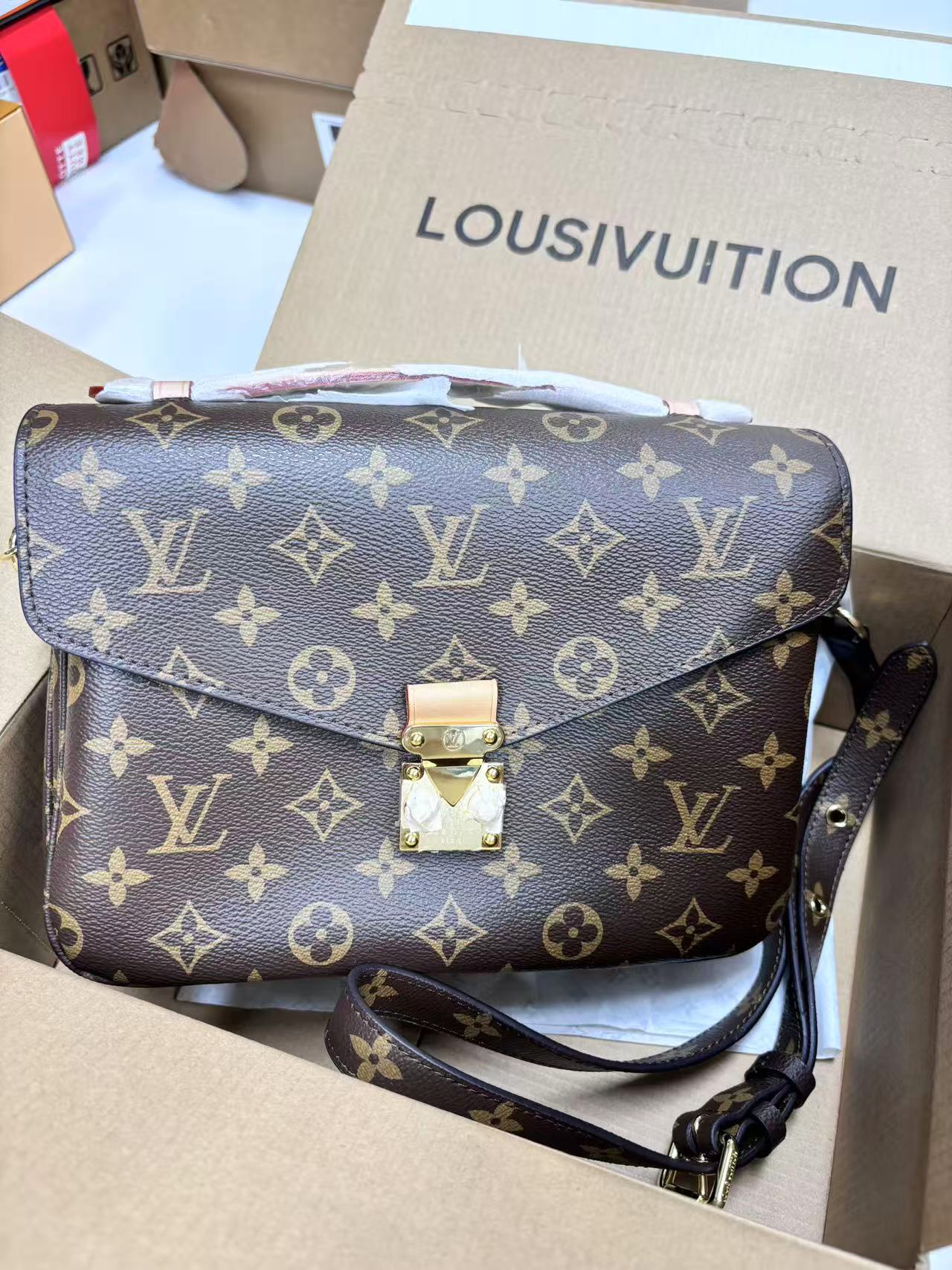 手提加斜挎中包