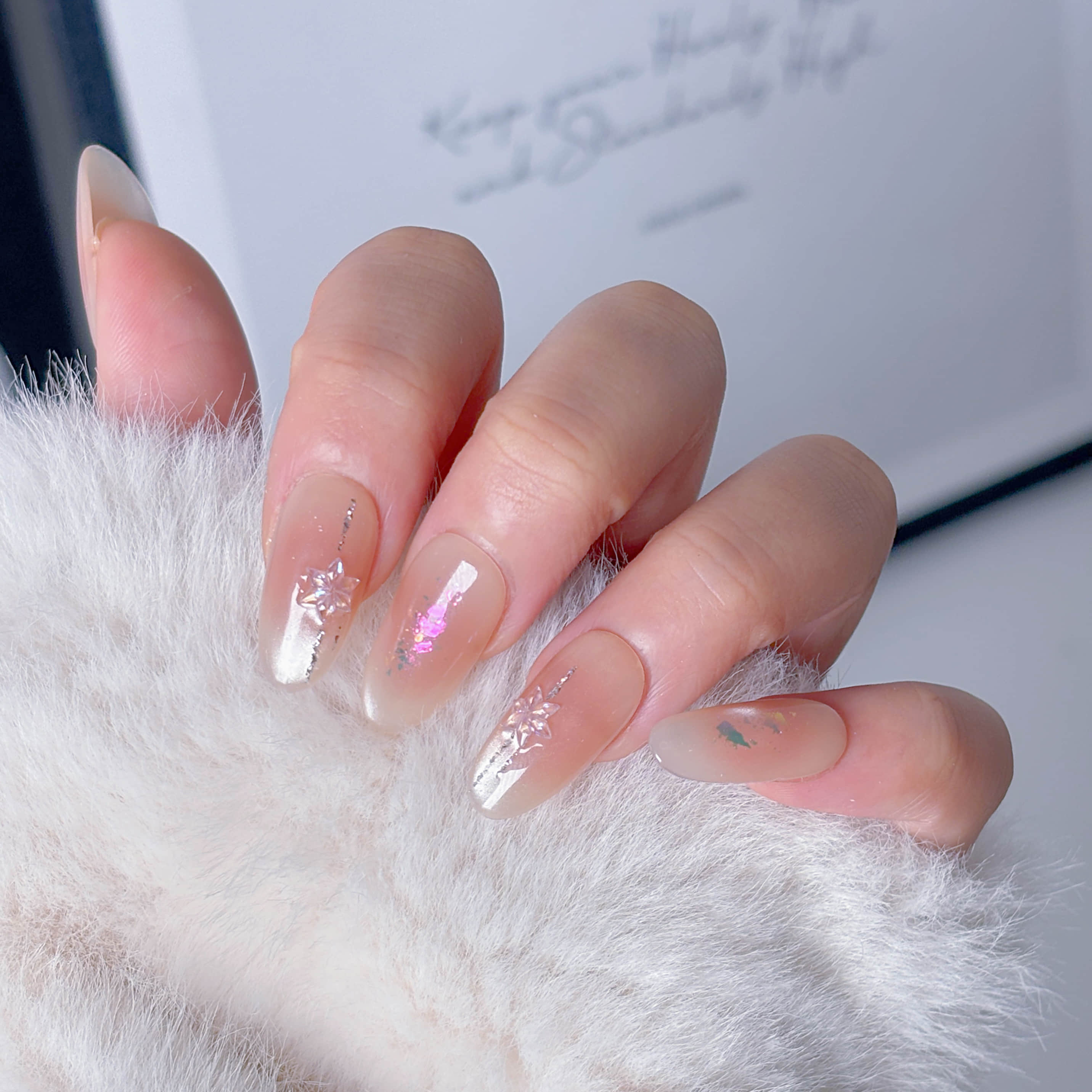 【1054】キラキラちゅるんちゅるん雪ネイル