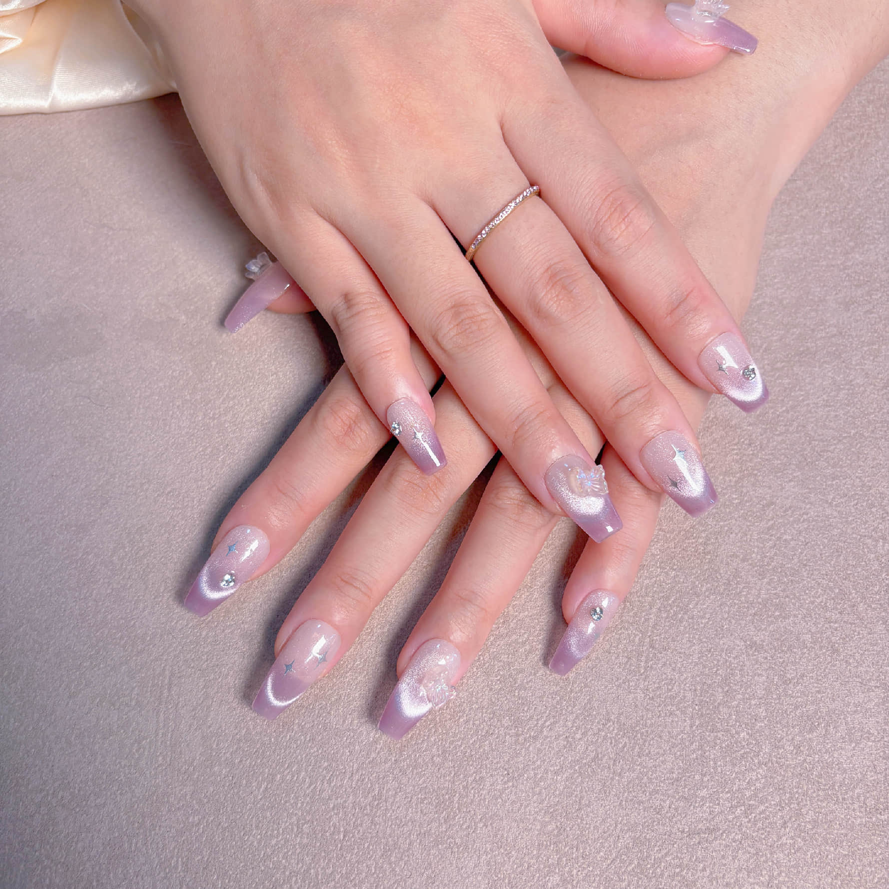 &Co. 高品質ネイルチップ【ヌーディーピンク×フレンチ】ギャラクシー 513fef62ab7efd9368cd94995d171e