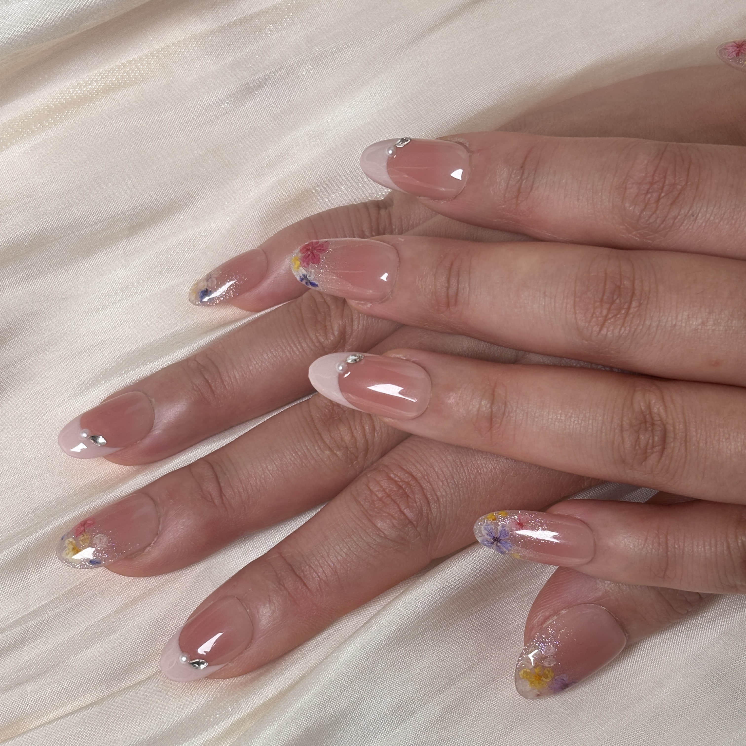 【1114-2】押し花チークフレンチネイル