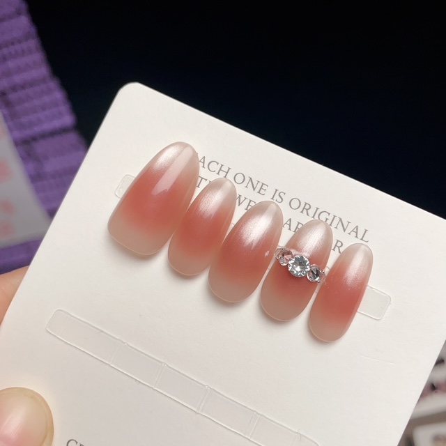 【1073】スワロダイモンドマグネットネイル