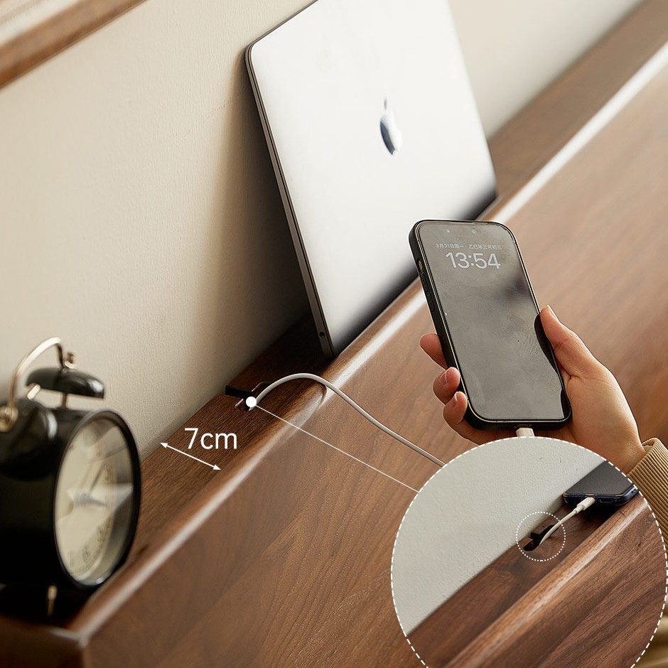 AeroLift Solid Walnut Bed