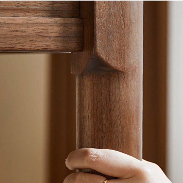 Nora Extendable Dining Table