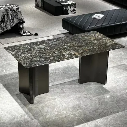  铂金钻奢石餐桌