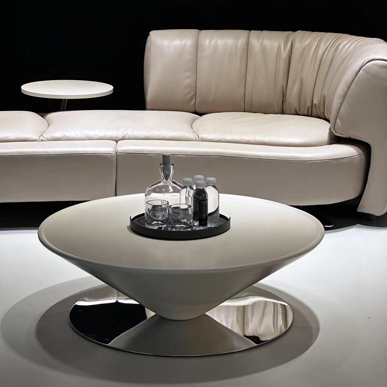 飞碟茶几  意式极简玻璃钢