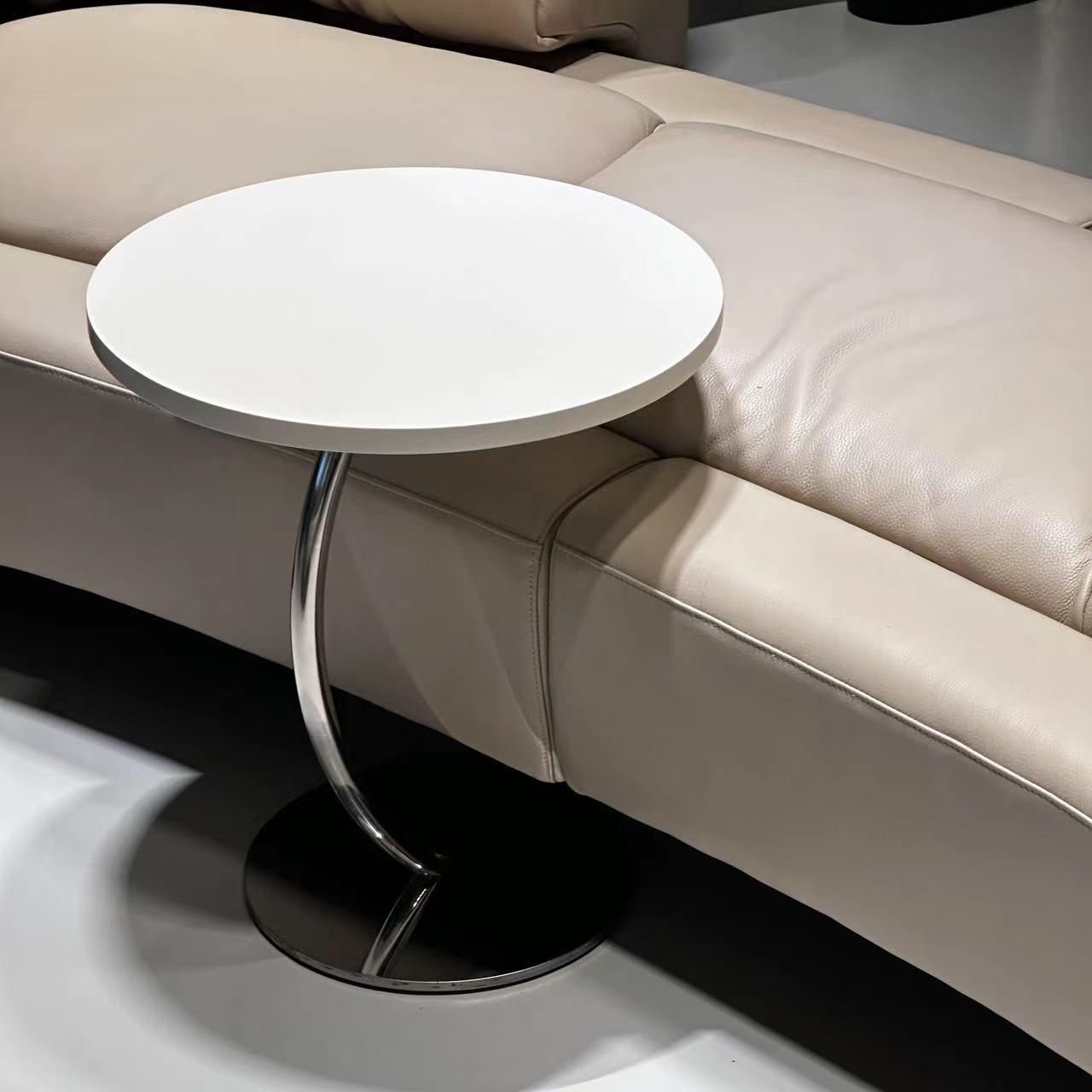 飞碟茶几  意式极简玻璃钢