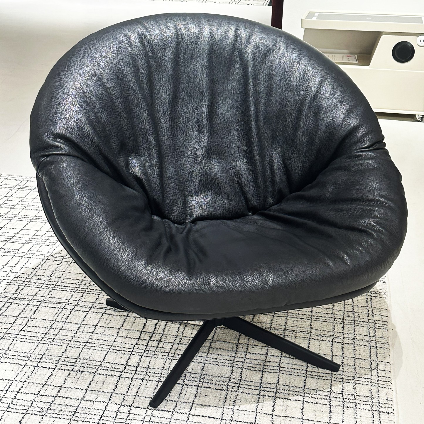 Solara Swivel Occational Chair