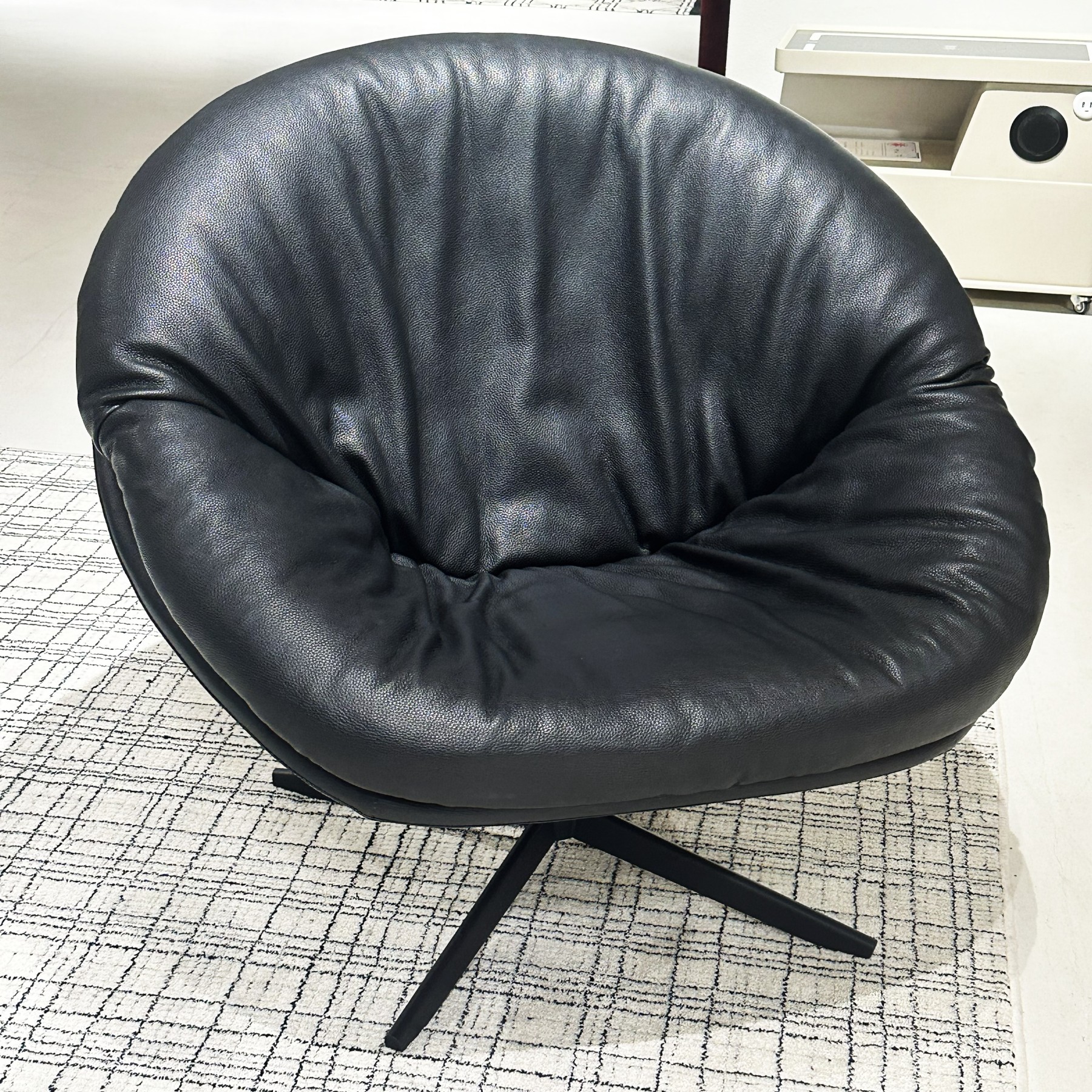 Solara Swivel Occational Chair