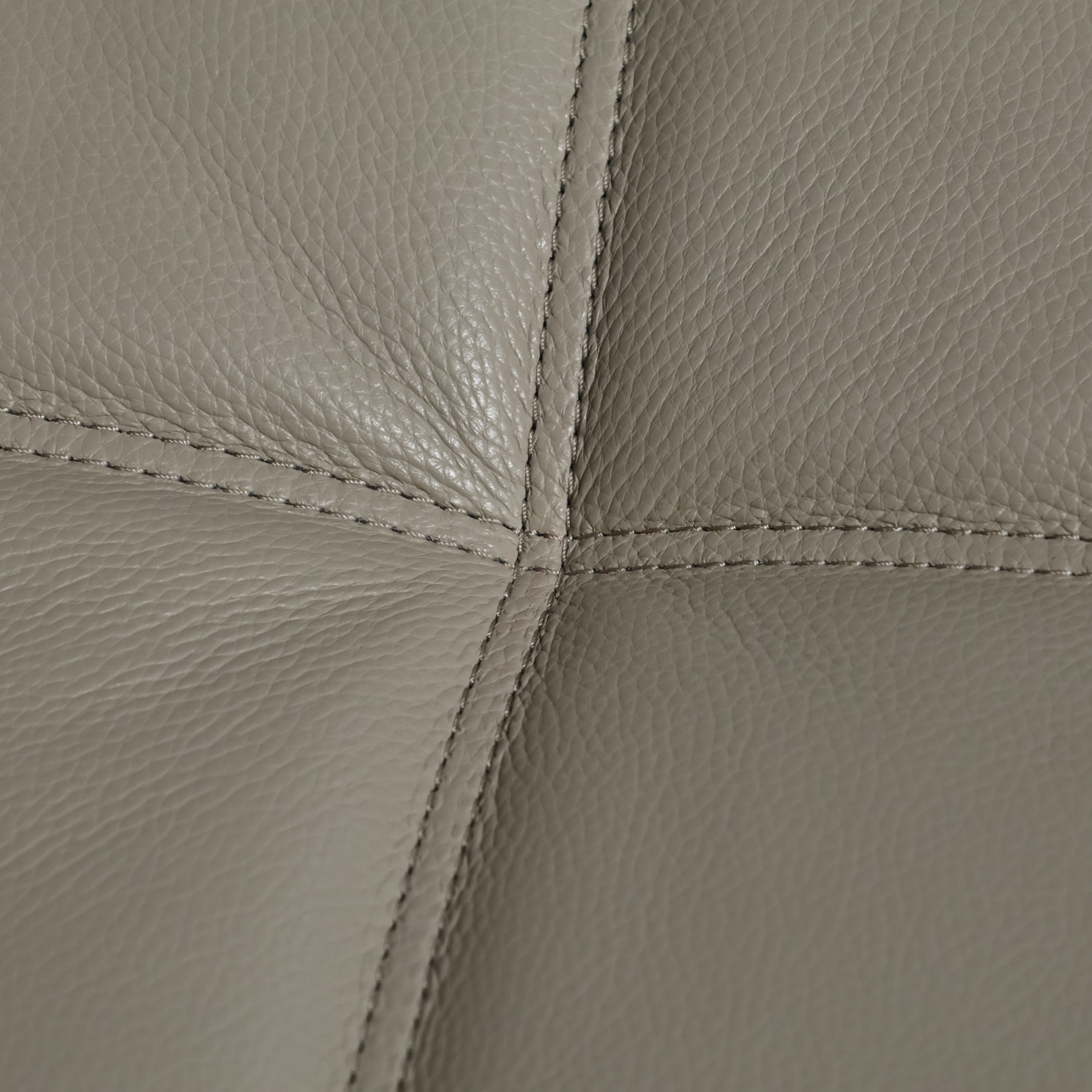 Lawrence Power Motion Sofa