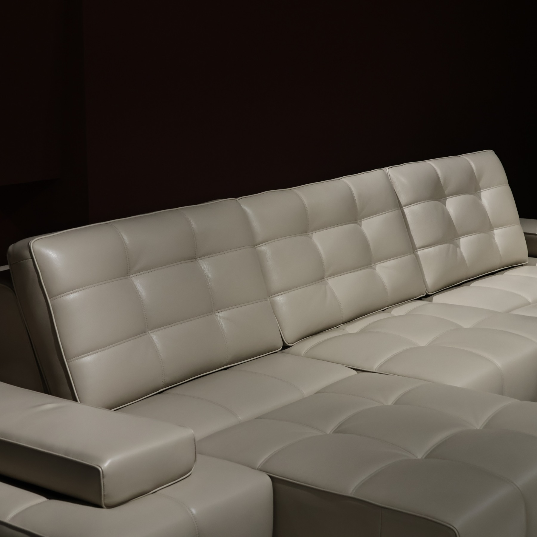 Lawrence Power Motion Sofa