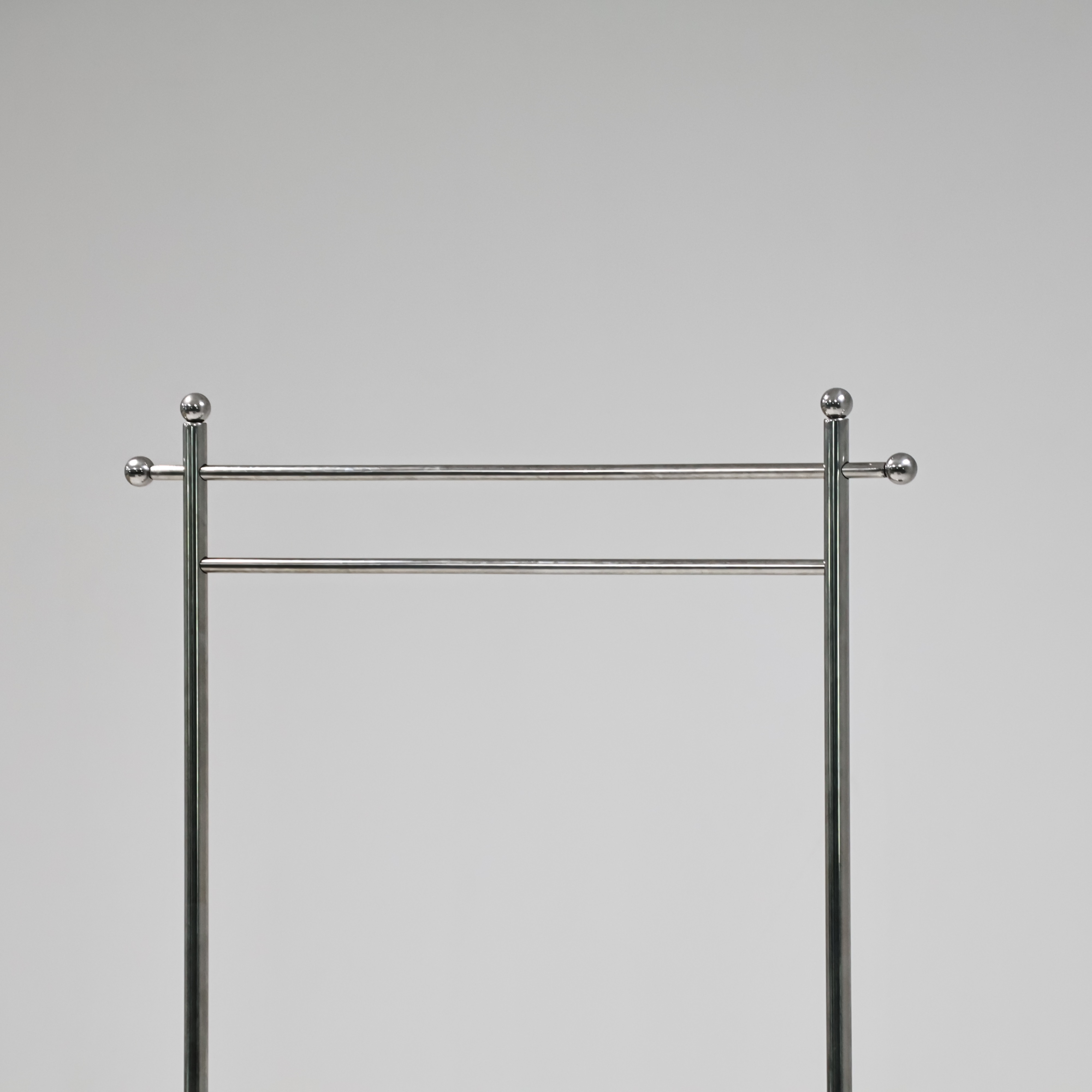 Axis Mirror Wardrobe Rack