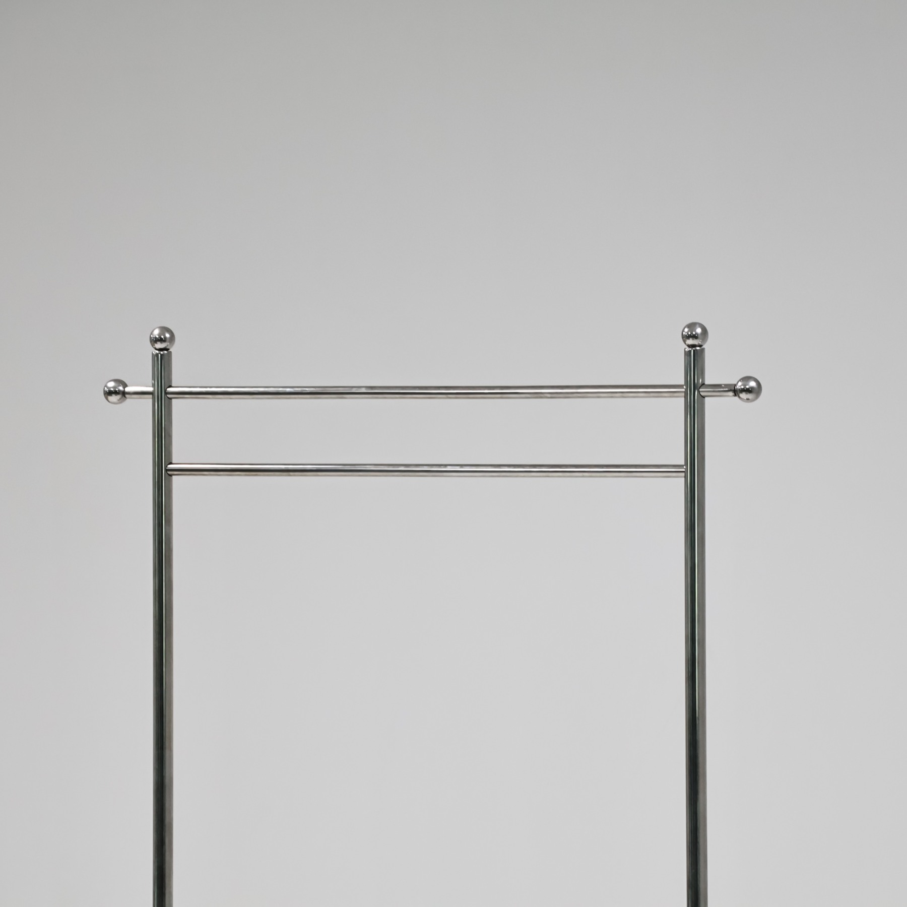 Axis Mirror Wardrobe Rack