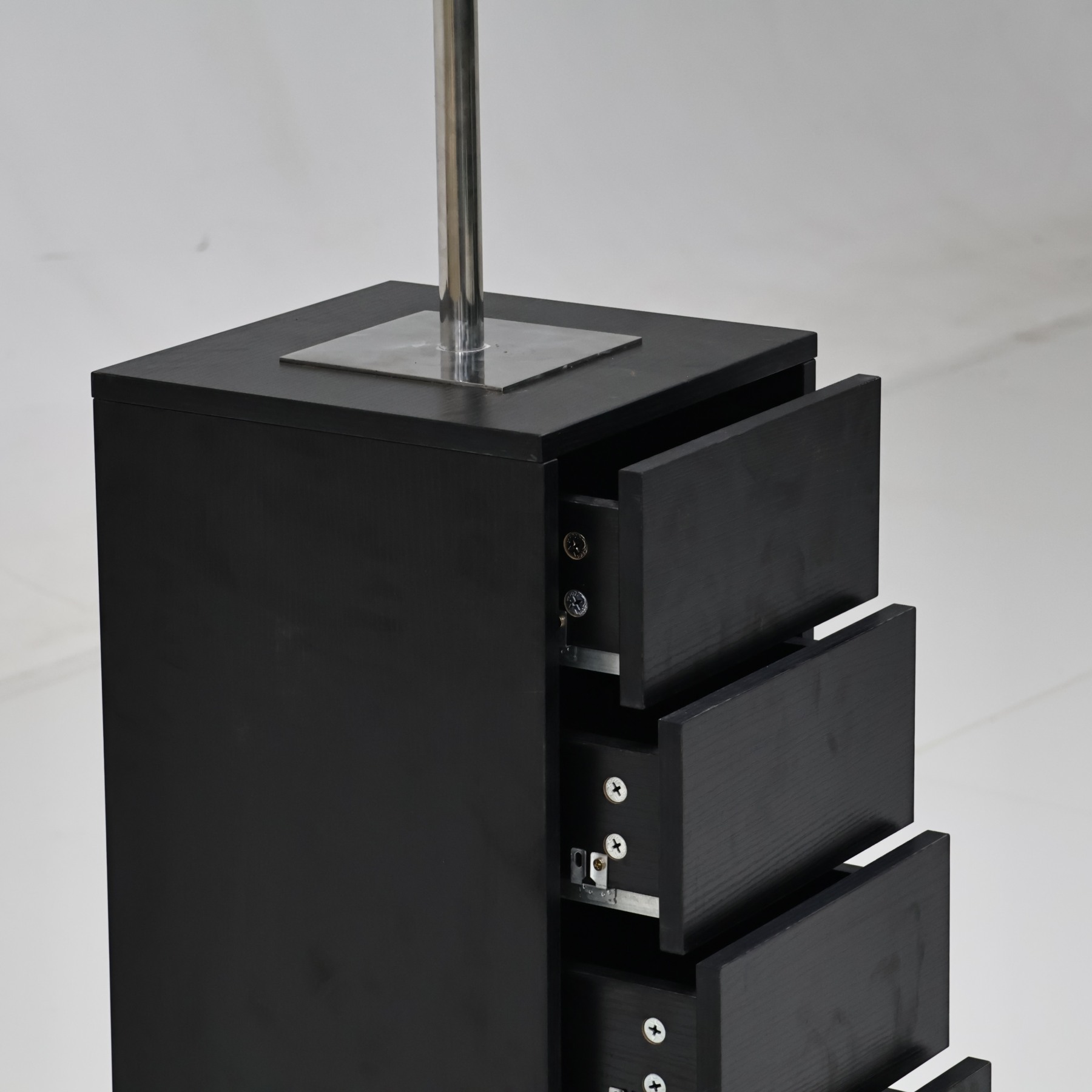 Axis Mirror Wardrobe Rack