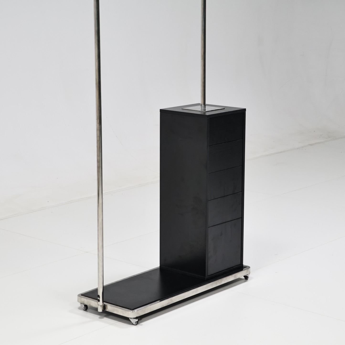 Axis Mirror Wardrobe Rack