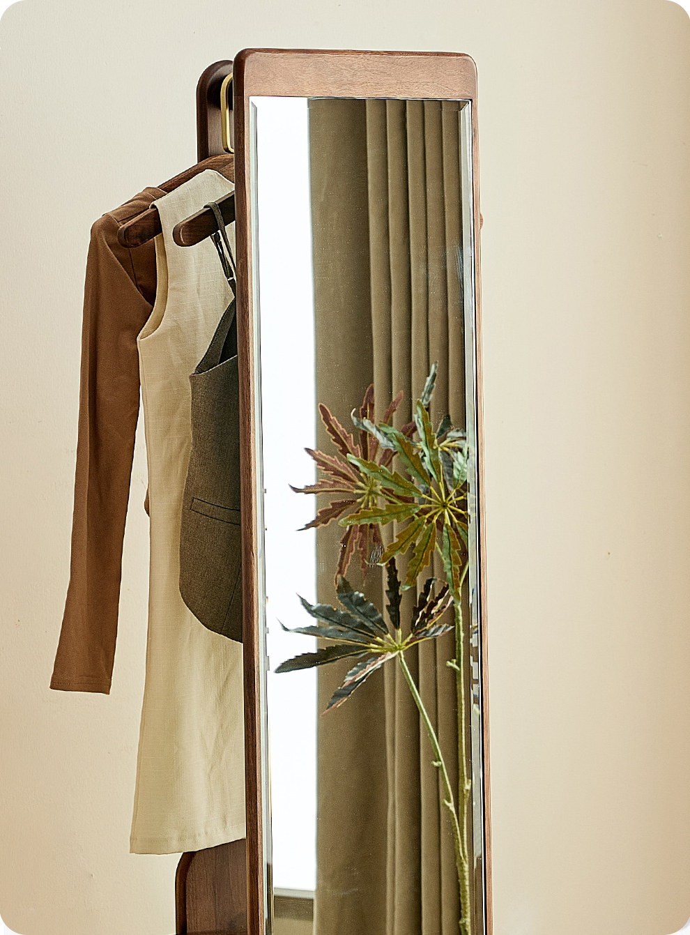 旋转穿衣镜挂衣架