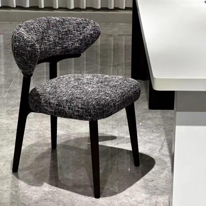 克洛蒂尔德餐椅  布艺