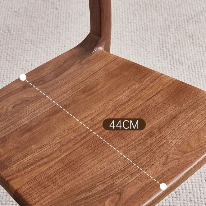 简约餐厅靠背椅子