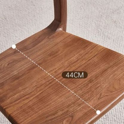 简约餐厅靠背椅子