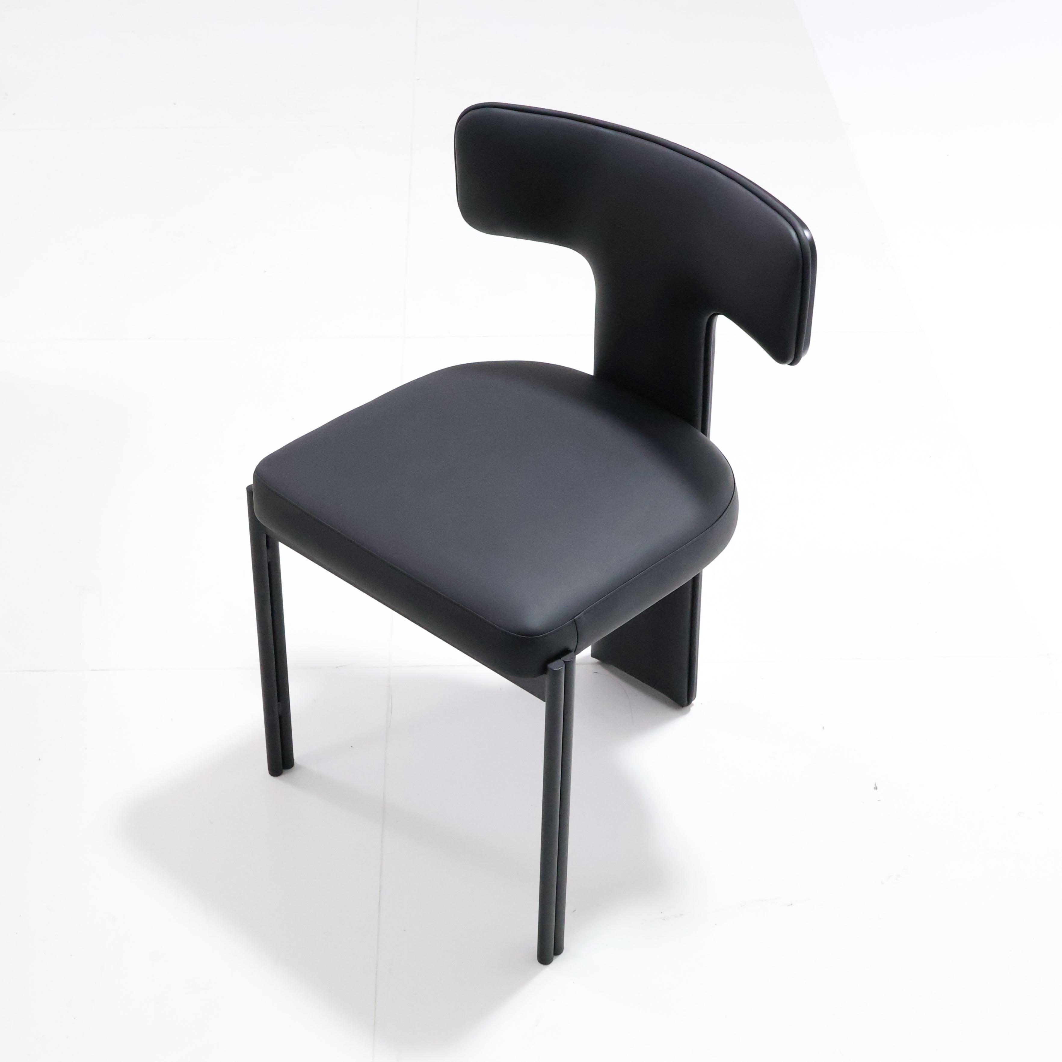T Dining Chair