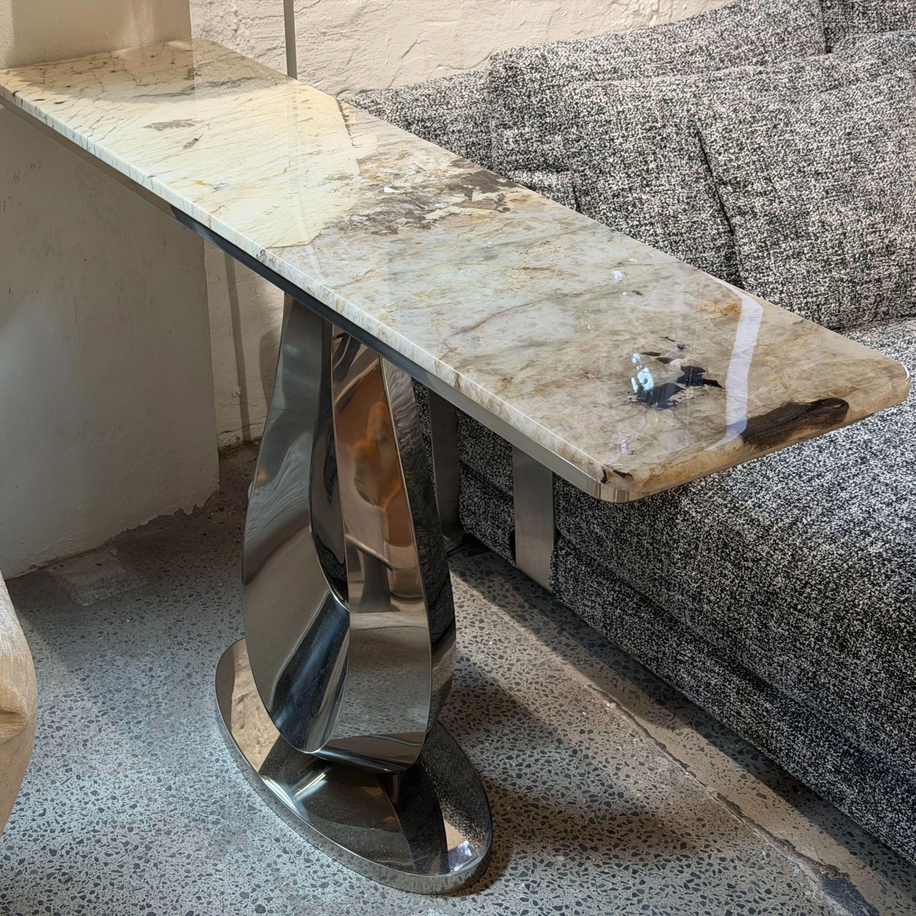 Pandora Console Table