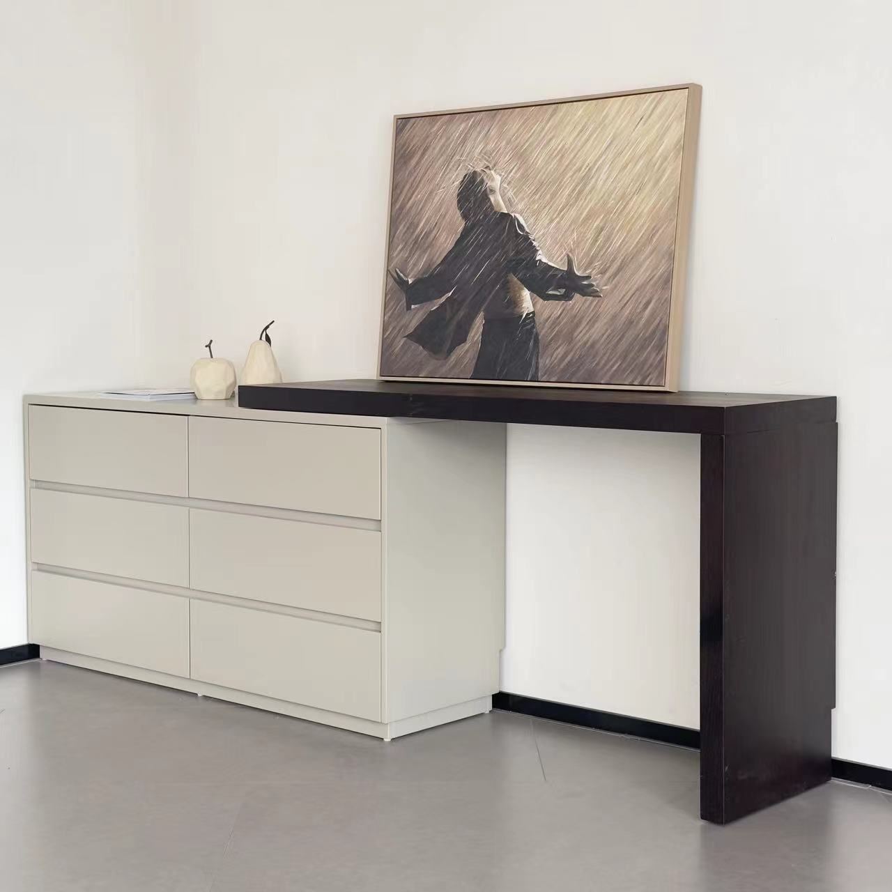 Élan Dresser