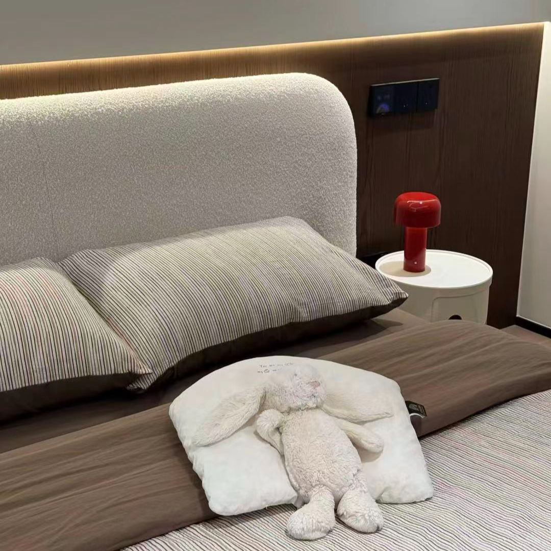 Aero Floating Bed