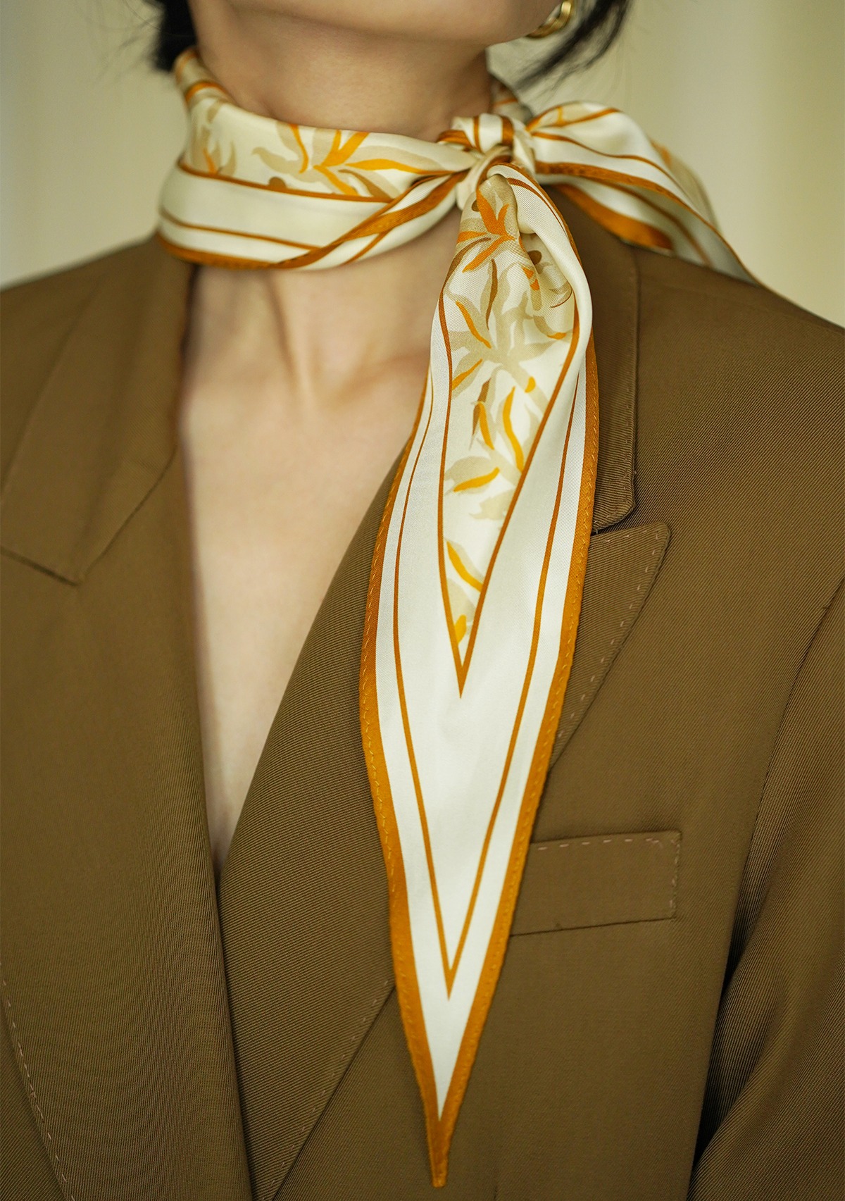 法式百合竹 菱形斜紋百搭絲巾 - 絲巾 - 絲．絹 多色