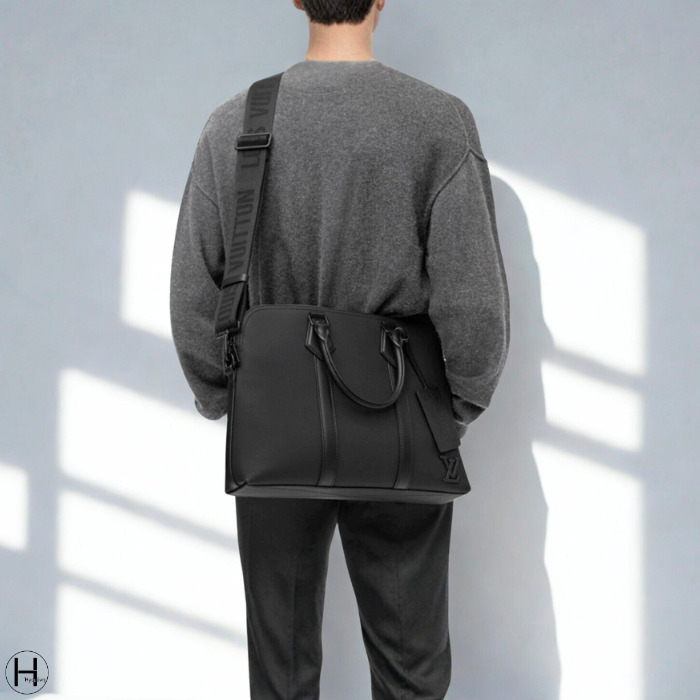 ★ミニマルな品格★Louis Vuitton テイクオフブリーフケース