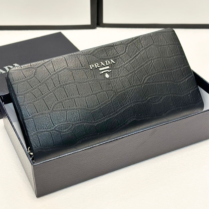 希少◆クロコの高級感◆PRADA ベアン Bearn 長財布