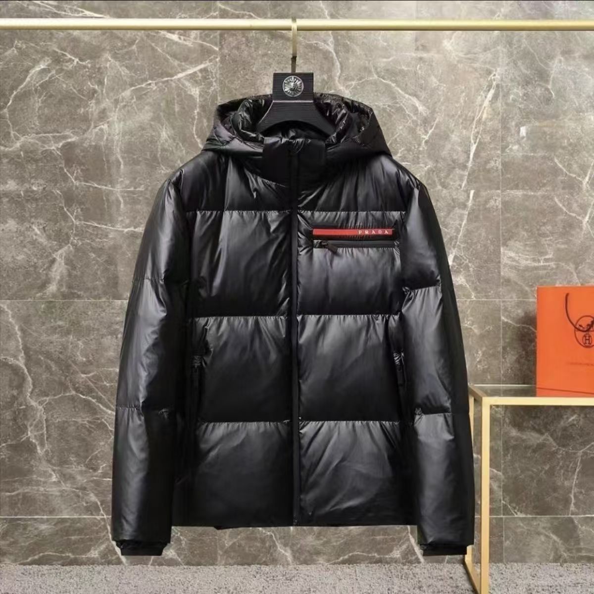 ★大人気★PRADA★マルチポケットワークウェアフード付きダウンジャケット