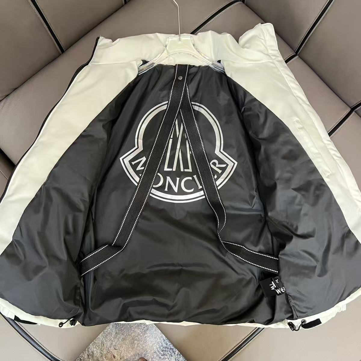 【Moncler公式 旗艦店】） ダウンジャケット大特価開催