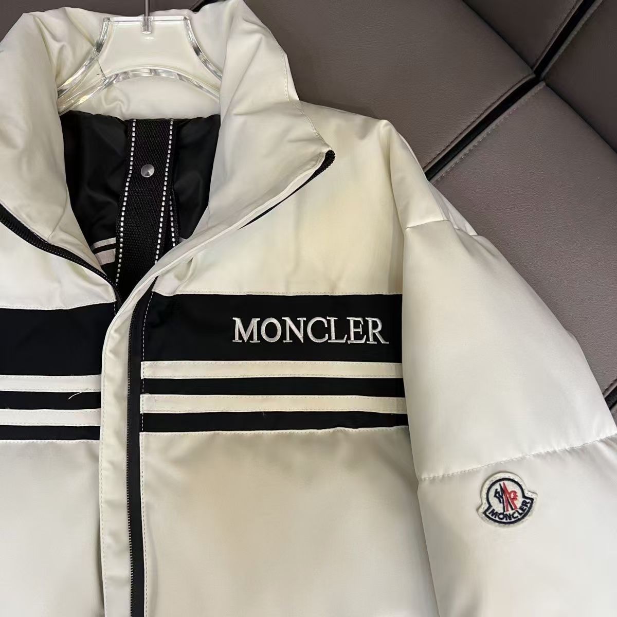 【Moncler公式 旗艦店】） ダウンジャケット大特価開催