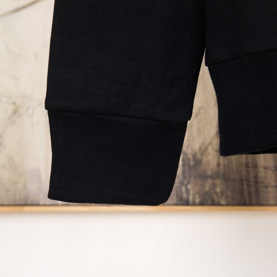 【MONCLER旗艦店】モンクレール 長袖 男女兼用 ご好評に付き再入荷！