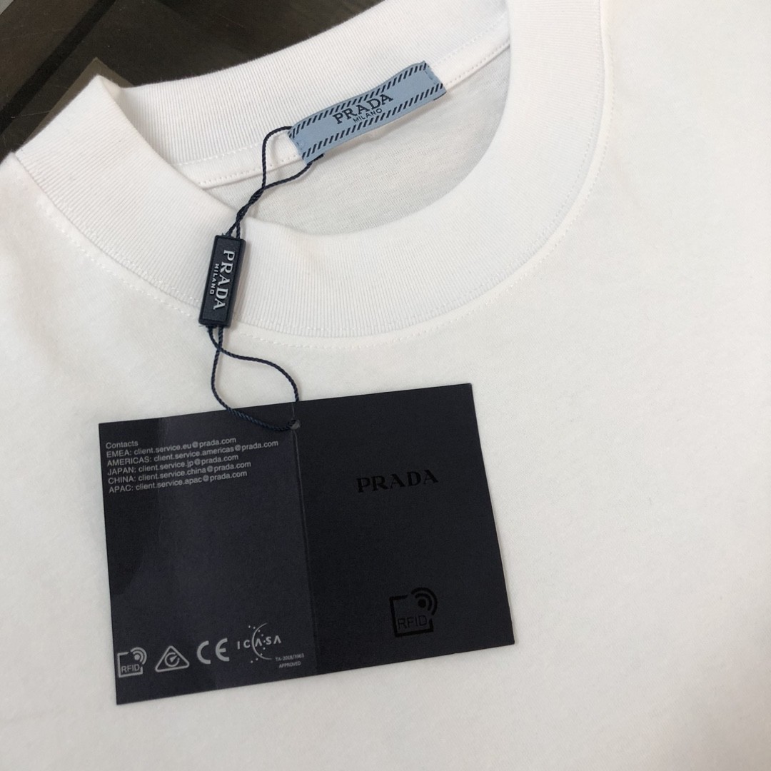 【Prada旗艦店】( プラダ ) 長袖 男女兼用 ご好評に付き再入荷！