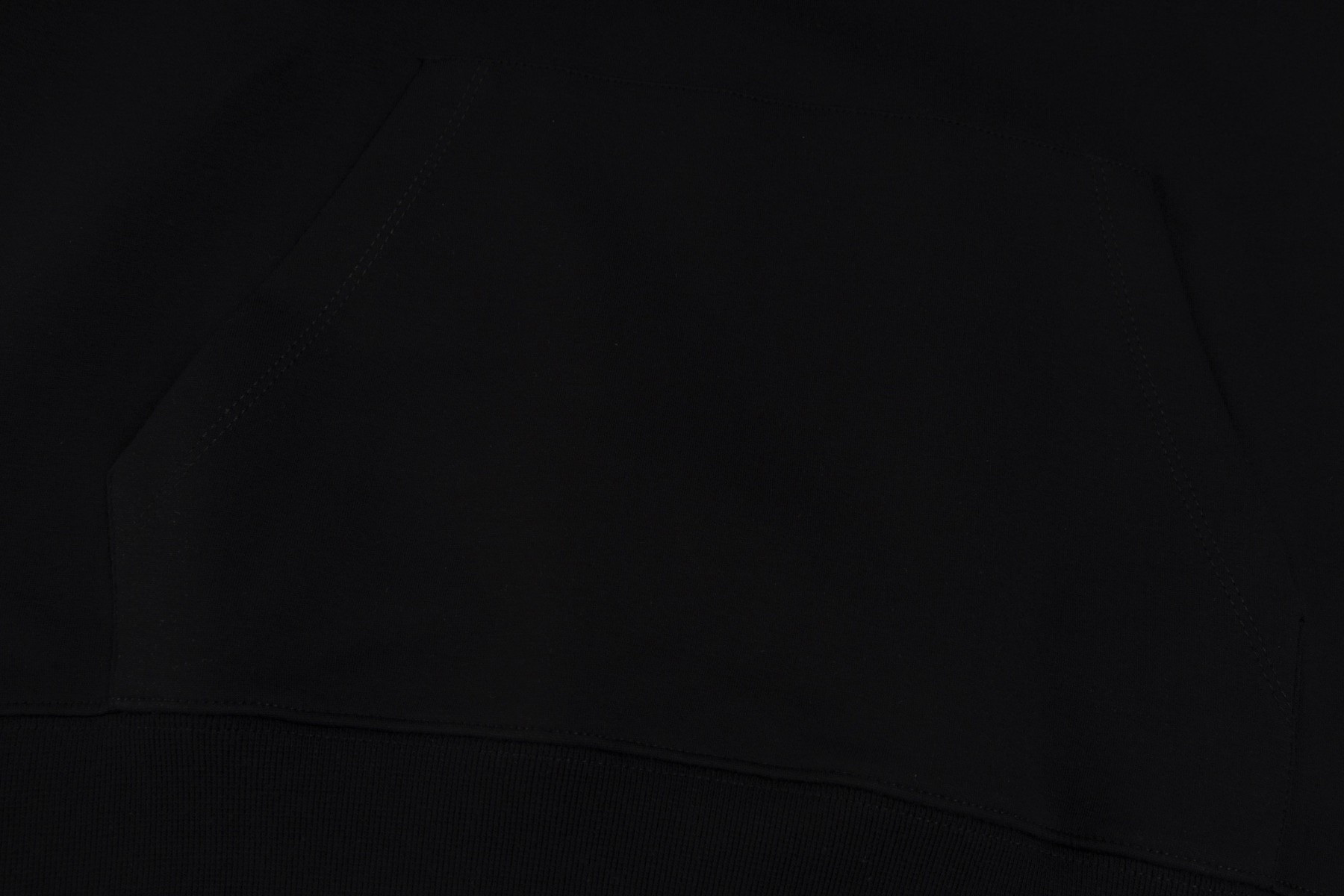 【FENDI旗艦店】フェンディ パーカー 男女兼用 ご好評に付き再入荷！