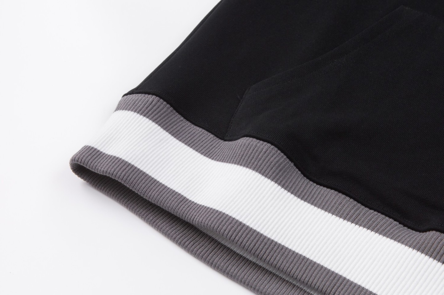 【DIOR】（ディオール ）パーカー 即日出荷 ご好評に付き再入荷！