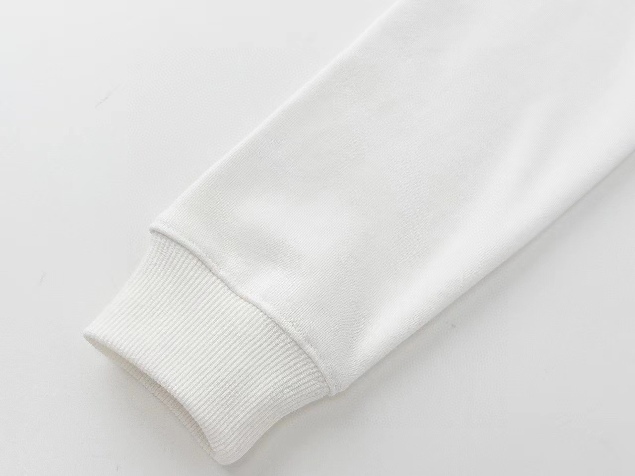 【GUCCI旗艦店】グッチ 長袖 男女兼用 ご好評に付き再入荷！