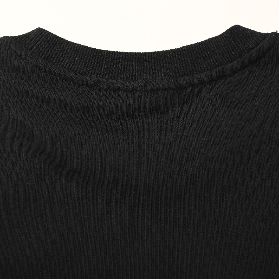 【BURBERRY旗艦店】バーバリー 長袖 ご好評に付き再入荷！