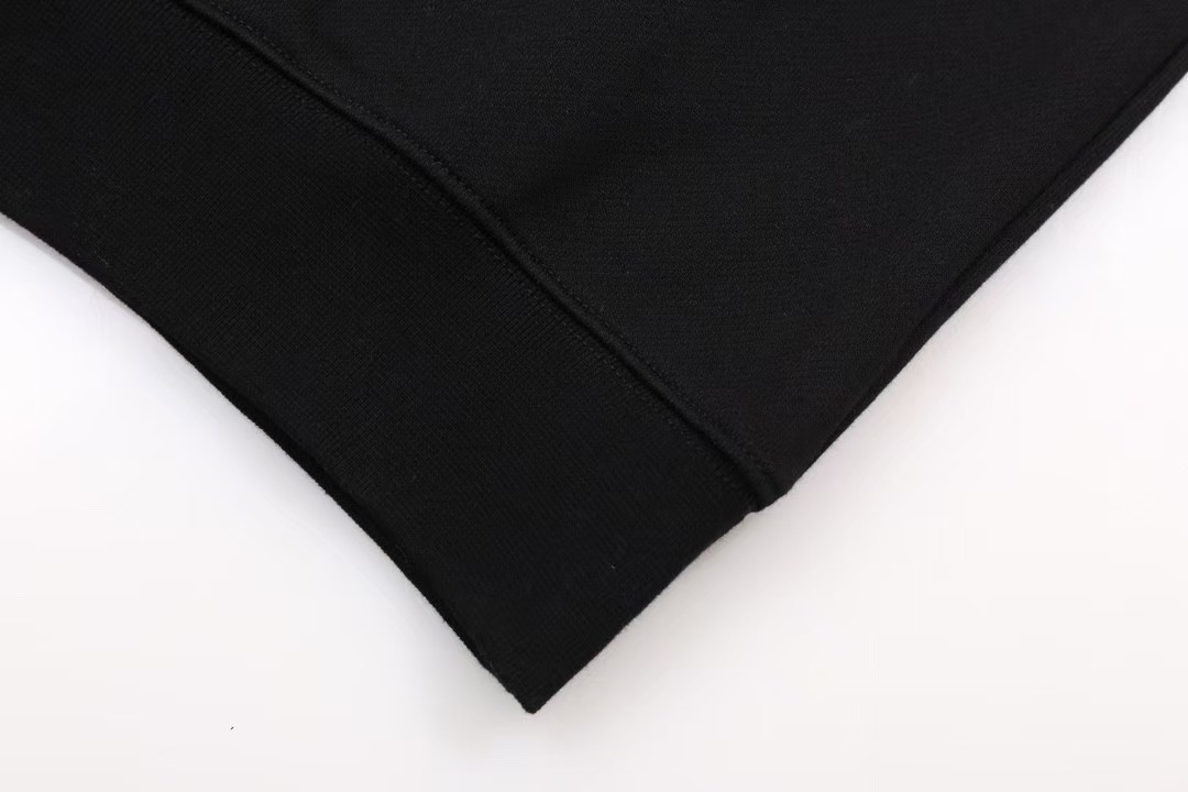 【GUCCI旗艦店】グッチ 長袖 男女兼用 ご好評に付き再入荷！