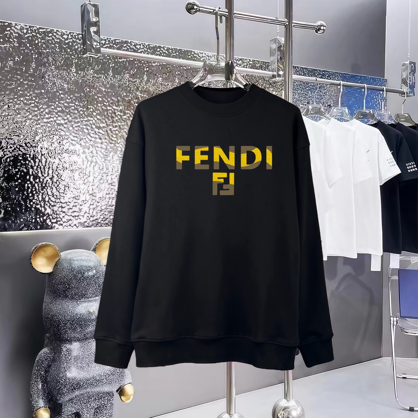 【FENDI旗艦店】フェンディ 長袖 ご好評に付き再入荷！