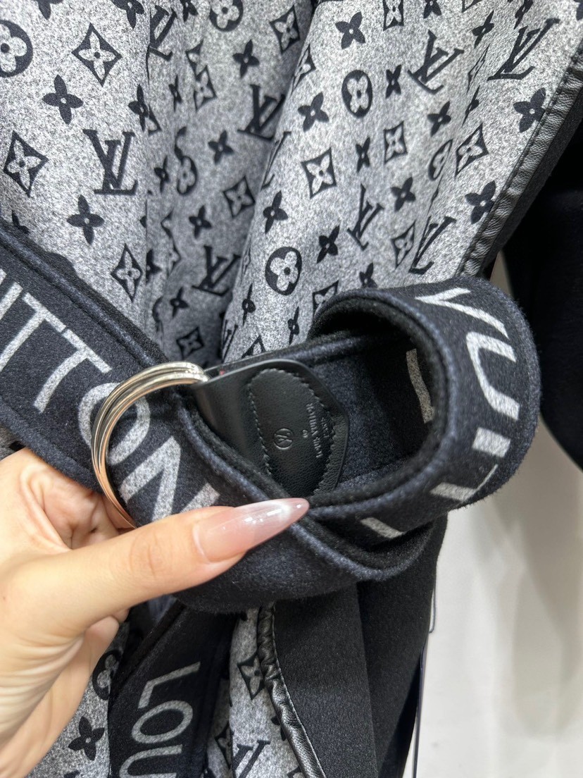 【LOUIS VUITTON旗艦店】ルイヴィトン ロングコート ご好評に付き再入荷！