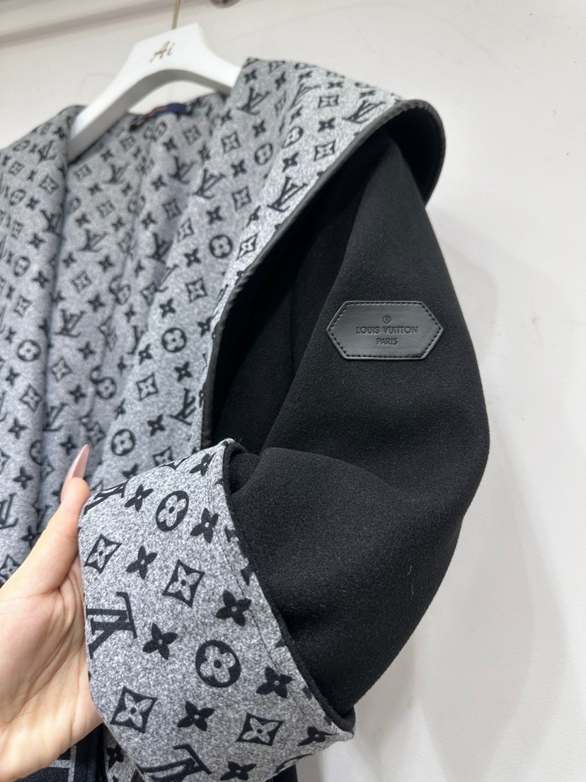 【LOUIS VUITTON旗艦店】ルイヴィトン ロングコート ご好評に付き再入荷！