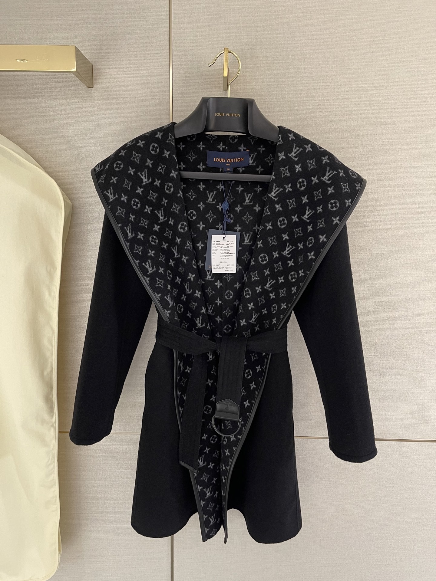 【LOUIS VUITTON旗艦店】ルイヴィトン ロングコート ご好評に付き再入荷！