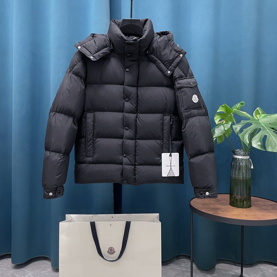 【MONCLER 公式旗艦店】モンクレール ダウンジャケット ご好評に付き再入荷！